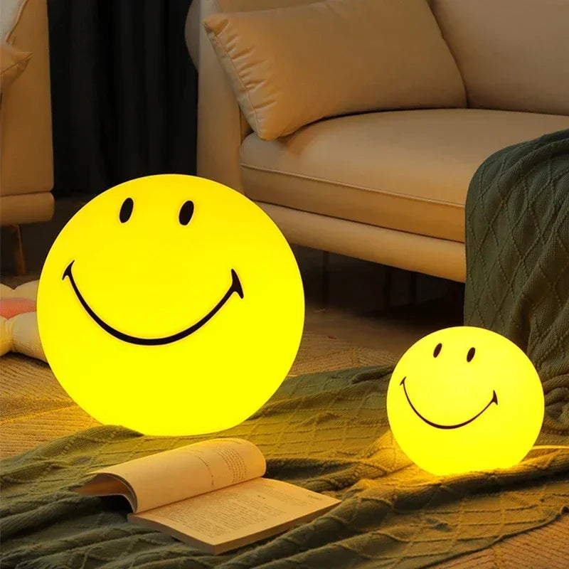 Smilin' Face Neon Ball Light